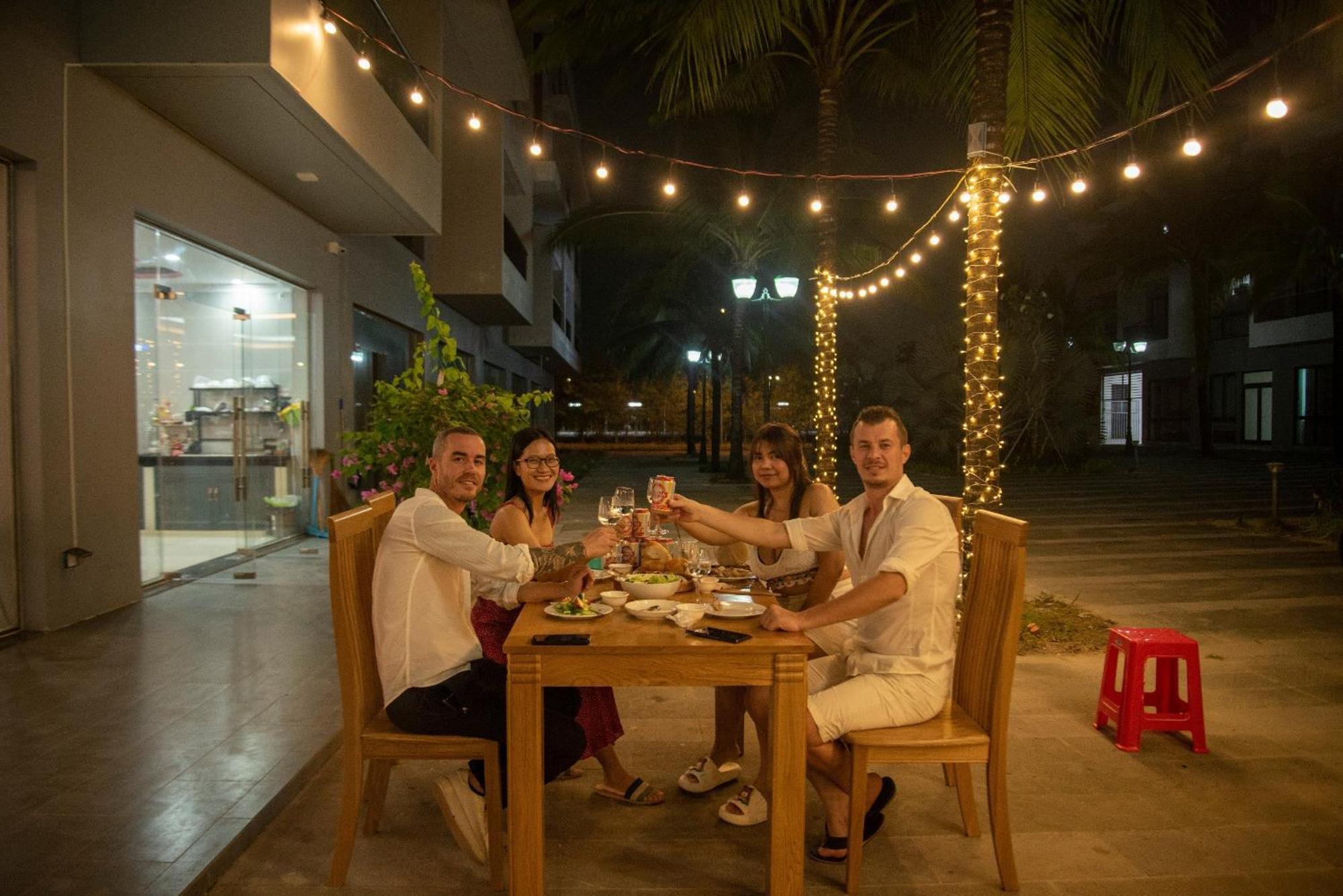 Hana Hotel Sonasea Night Market Phú Quốc-sziget Kültér fotó