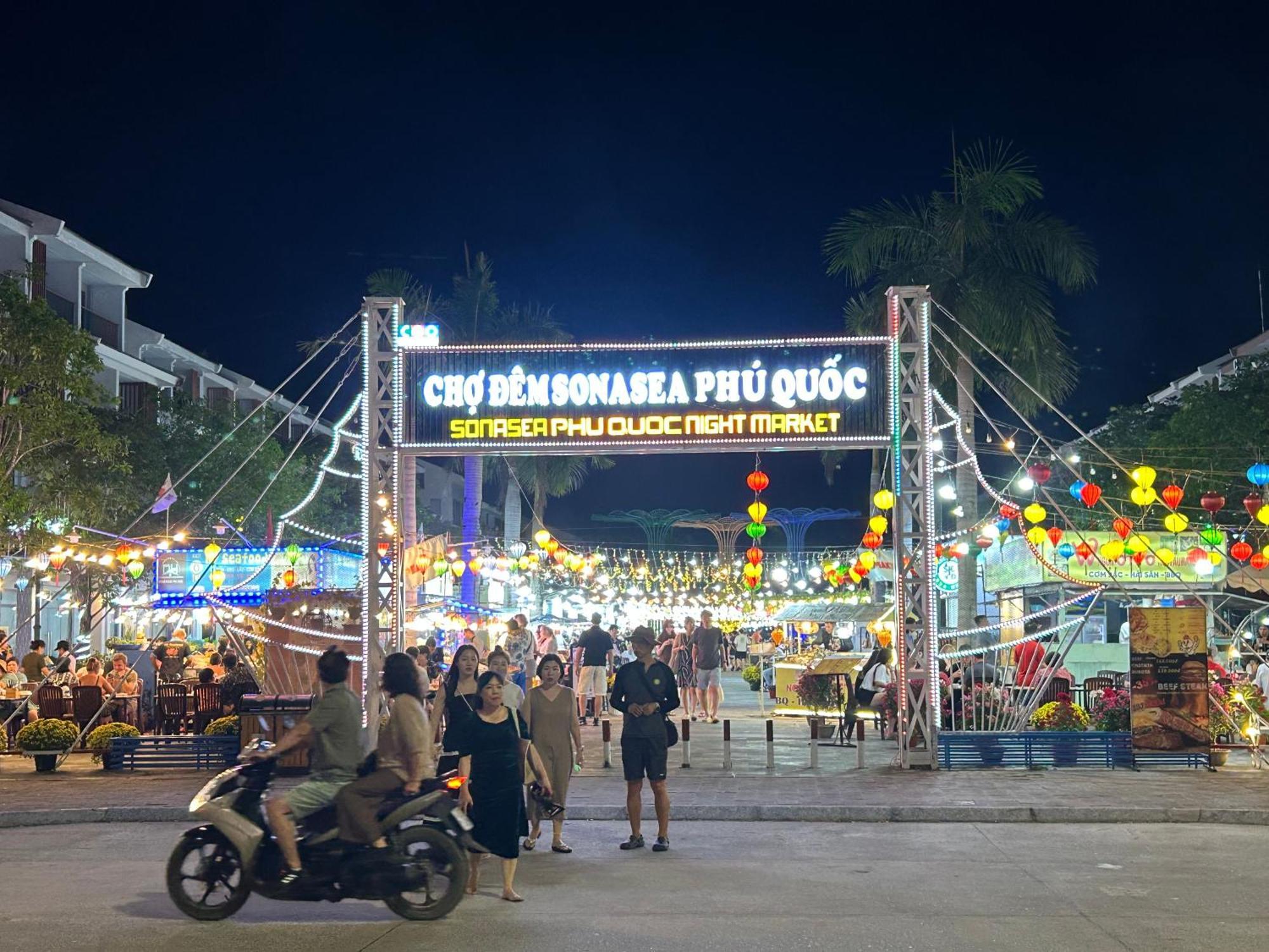Hana Hotel Sonasea Night Market Phú Quốc-sziget Kültér fotó